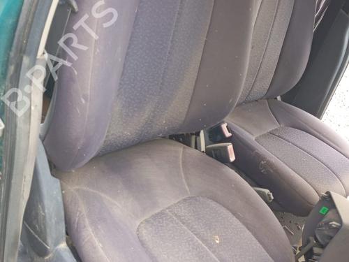 Used Right front seat MERCEDES-BENZ A-CLASS (W168) A 140 (168.031, 168.131) (82 hp) 24417500