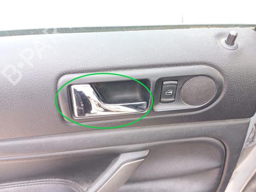 Venstre bagtil invendig håndtag VW PASSAT B5.5 (3B3) 1.9 TDI (130 hp) 20320402