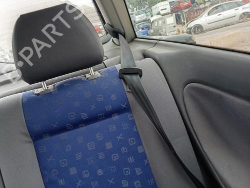 Cinto de segurança traseiro esquerdo SEAT IBIZA II (6K1) 1.9 TDI (90 hp) 29026031