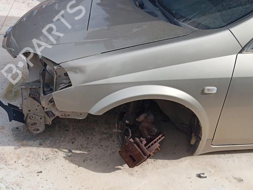 Used Left front fenders NISSAN PRIMERA (P12) 2.2 Di (126 hp) 16237902