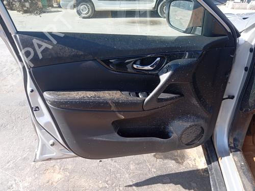 Used Front left interior door handle NISSAN X-TRAIL III (T32_, T32R, T32RR) [2013-2025]  25294196