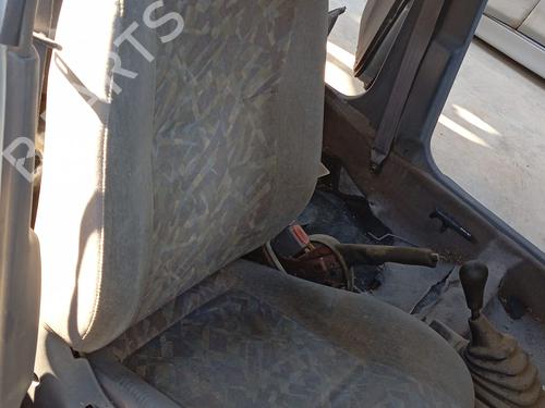 Used Right front seat NISSAN ALMERA I Hatchback (N15) 2.0 D (75 hp) 26432436