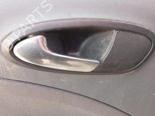 Used Front left interior door handle SEAT LEON (1P1) 1.6 TDI (105 hp) 16476955