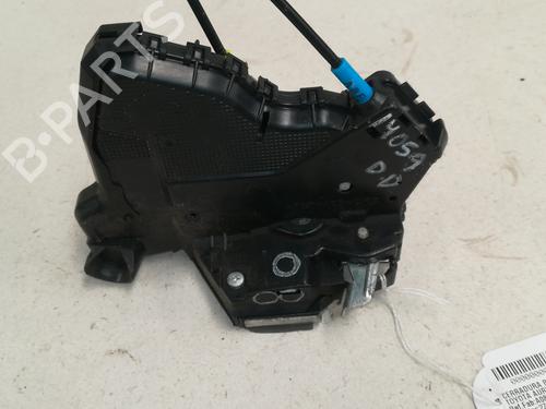 Front right lock TOYOTA AURIS (_E18_) 1.8 Hybrid (ZWE186_, ZWE186R) | BP13547604C97
