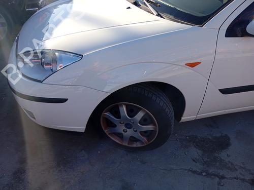 Used Left front fenders Left front fenders 32033042 32033042