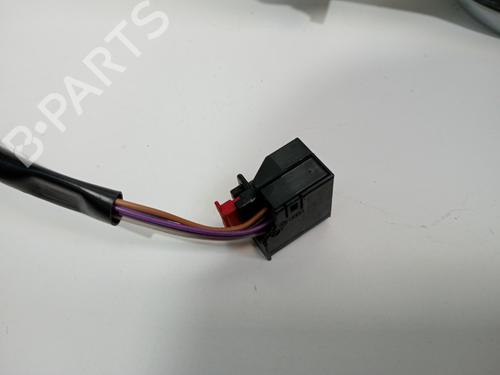 Left mirror VW TOURAN (1T1, 1T2) 2.0 TDI 16V | BP16240915C26 