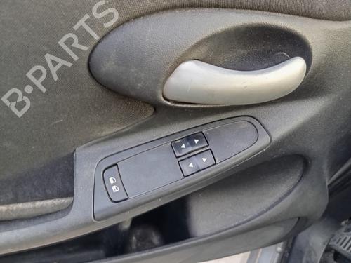 Used Left front window switch FIAT STILO (192_) 1.9 D Multijet (120 hp) 21516948