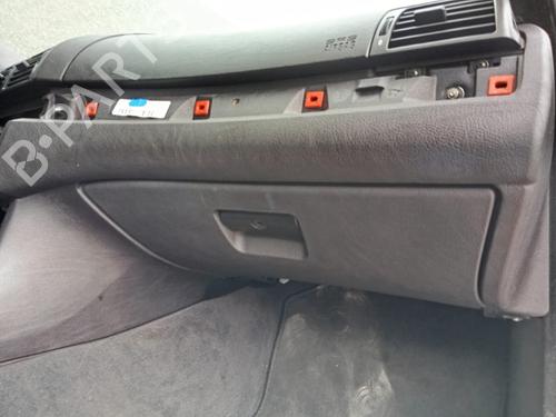Used Glove box BMW 3 (E46) 320 d (150 hp) 28491841