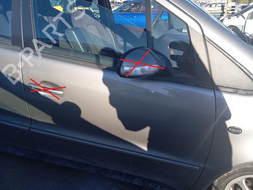 Used Right front door Right front door 24404385 24404385