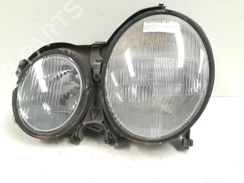Venstre forlygte MERCEDES-BENZ E-CLASS (W210) E 220 CDI (210.006) (143 hp) 9360290