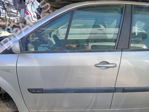 Used Front left exterior door handle RENAULT GRAND SCÉNIC II (JM0/1_) 1.9 dCi (JM14) (131 hp) 25848448