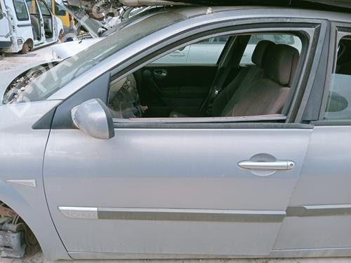 Used Front left lock RENAULT MEGANE II Saloon (LM0/1_) [2003-2025]  12275133