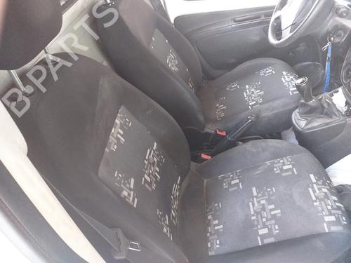 Used Right front seat FIAT FIORINO Box Body/MPV (225_) 1.3 D Multijet (225BXD1A, 225BXB1A, 225BXB11) (75 hp) 16236957
