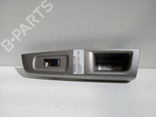 Højre fortil elrude kontakt SUBARU IMPREZA Hatchback (GR, GH, G3) [2007-2014]  17481898