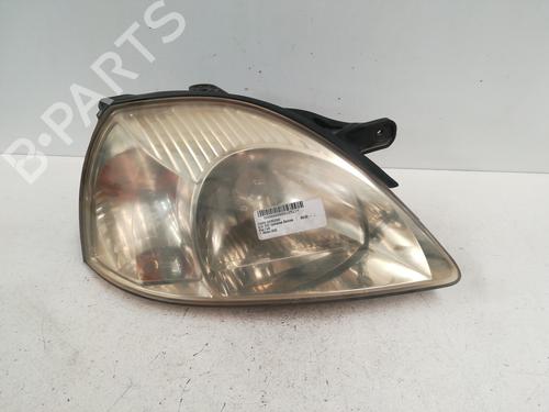 Used Right headlight KIA RIO I Hatchback (DC) 1.5 16V (97 hp) 9354981