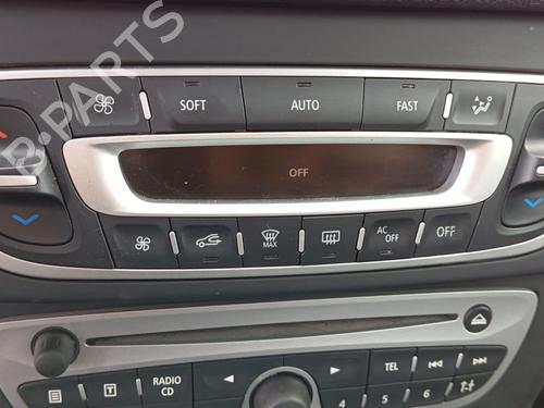 Used Climate control Climate control 38234104 38234104