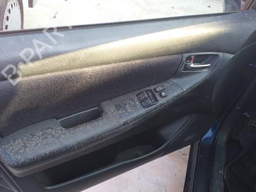 Venstre foran invendig håndtak TOYOTA COROLLA (_E12_) 1.6 VVT-i (ZZE121_, ZZE121R) (110 hp) 12280414