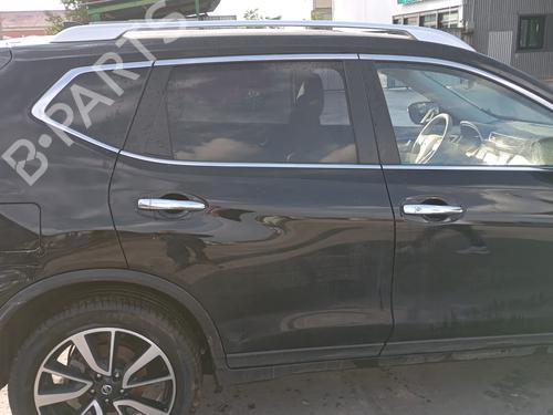 Høyre foran utvendig håndtak NISSAN X-TRAIL III (T32_, T32R, T32RR) [2013-2025]  25294229
