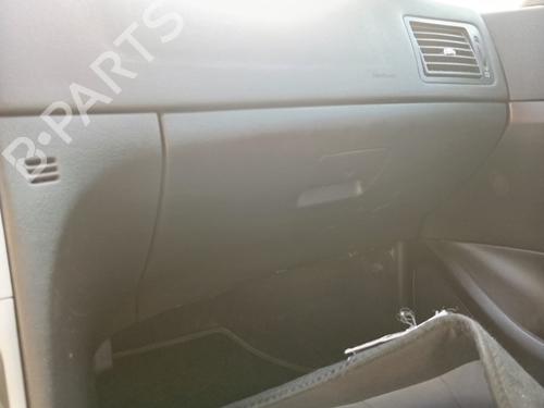 Used Glove box PEUGEOT 307 (3A/C) 2.0 HDi 110 (107 hp) 28703799