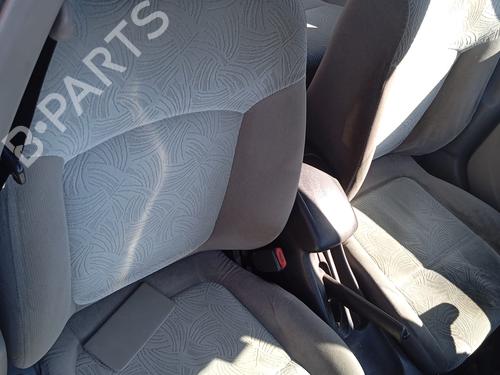 Used Right front seat NISSAN ALMERA II (N16) 2.2 Di (110 hp) 26499395