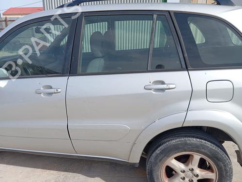 Used Rear left lock TOYOTA RAV 4 II (_A2_) 2.0 4WD (ACA21, ACA20) (150 hp) 26660384