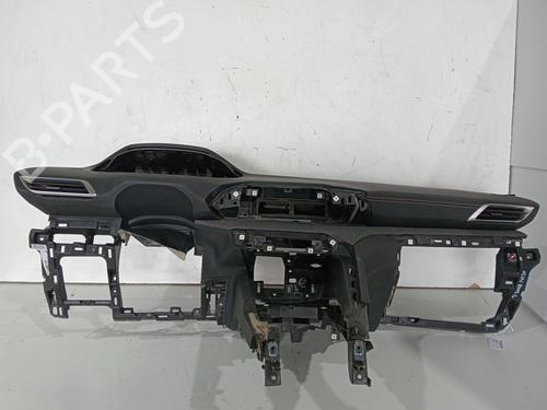 Dashboard PEUGEOT 3008 II SUV (MC_, MR_, MJ_, M4_) 2.0 BlueHDi 150 (MJAHXH, MJAHXV, MJAHXG, MJAHSH, MJAHRH,... | BP24469454C46 