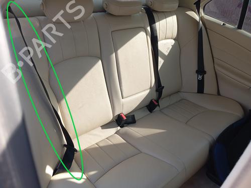 Sikkerhedssele bag højre MERCEDES-BENZ C-CLASS (W203) C 220 CDI (203.008) (150 hp) 24333329