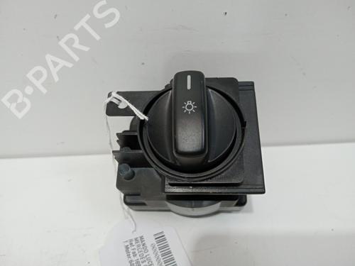 Used Headlight switch MERCEDES-BENZ A-CLASS (W169) A 180 CDI (169.007, 169.307) (109 hp) 18437802