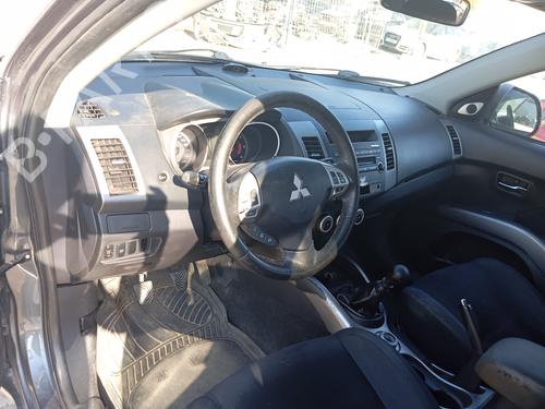 Left front fenders MITSUBISHI OUTLANDER II (CW_W) 2.0 DI-D (CW8W) | BP28501848C41 