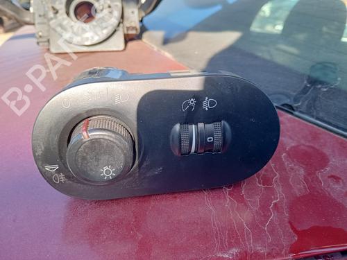 Used Headlight switch SEAT IBIZA III (6L1) [2002-2009]  19120316
