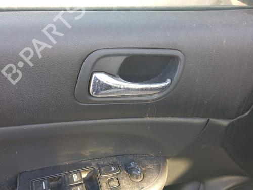 Venstre foran invendig håndtak HONDA ACCORD VII (CL, CN) 2.4 (CL9) (190 hp) 21845012
