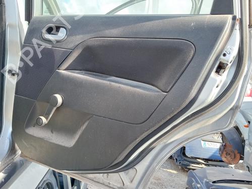 Højre bagtil invendig håndtag FORD FIESTA V (JH_, JD_) 1.4 TDCi (68 hp) 22929167
