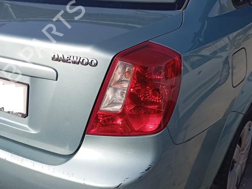 Used Right taillight CHEVROLET NUBIRA Saloon 1.6 (109 hp) 27483246