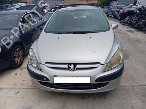 Right headlight PEUGEOT 307 (3A/C) 2.0 HDi 110 | BP30444634C29 