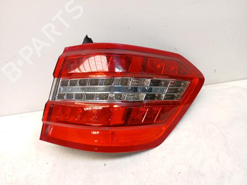 Used Right taillight Right taillight MERCEDES-BENZ E-CLASS T-Model (S212) E 350 CDI (212.225) (231 hp) 36323942 36323942