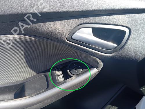 Used Left front window switch FORD FOCUS III [2010-2020]  25283457
