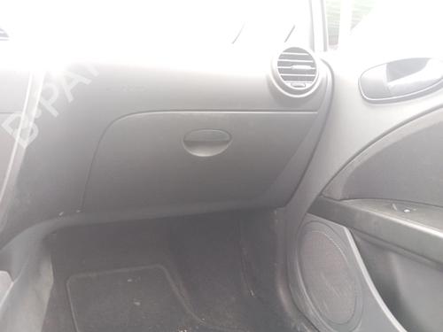 Dashboardkastje SEAT LEON (1P1) [2005-2013]  20320493