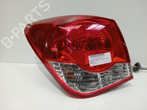 Used Left taillight CHEVROLET CRUZE (J300) 1.6 (124 hp) 16569626
