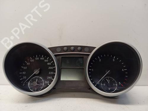 instrument-cluster-mercedes-benz-m-class-w164-2005-2006-2007-2008-2009-2010-2011-2012-39081513 main image