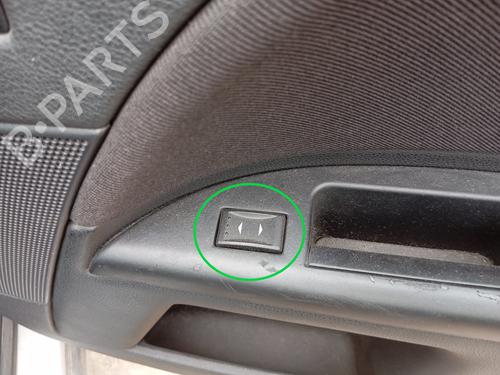Used Right rear window switch FORD MONDEO III Saloon (B4Y) 2.0 16V TDDi / TDCi (115 hp) 29078776