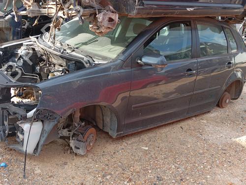 Used Front left lock VW POLO (9N_, 9A_) 1.4 TDI (70 hp) 20338357