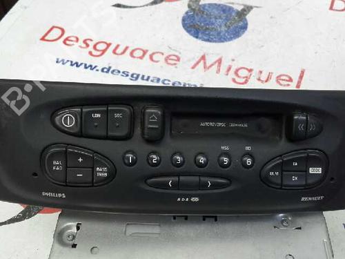 Autoradio RENAULT MEGANE I Coach (DA0/1_) [1996-2003]  9348370