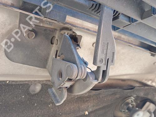 Used Hood lock MERCEDES-BENZ C-CLASS (W203) [2000-2007]  29316432