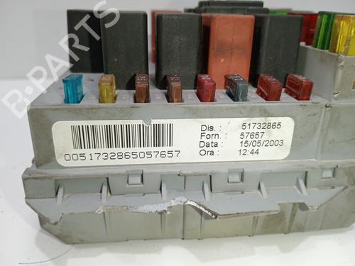 Fuse box FIAT STILO (192_) 1.6 16V (192_XB1A) | BP17965230E1 
