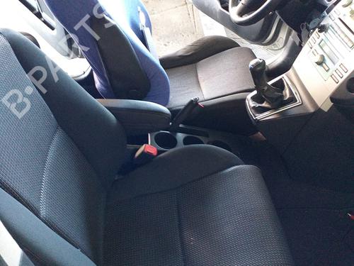 Used Front right seatbelt TOYOTA COROLLA Verso (ZER_, ZZE12_, R1_) 2.2 D-4D (AUR10_, AUR10R) (177 hp) 12281627