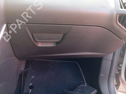 Used Glove box FORD FOCUS III 1.6 TDCi (95 hp) 20651105