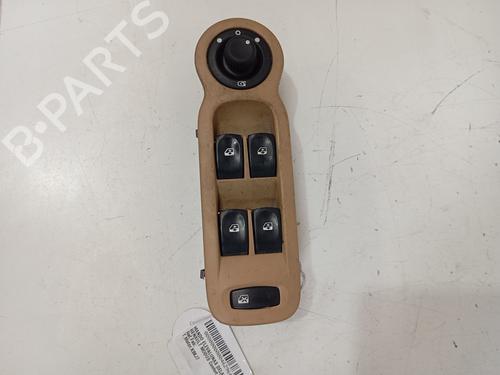 Used Left front window switch Left front window switch RENAULT MODUS / GRAND MODUS (F/JP0_) 1.5 dCi (FP0D, JP0D) (82 hp) 28040566 28040566