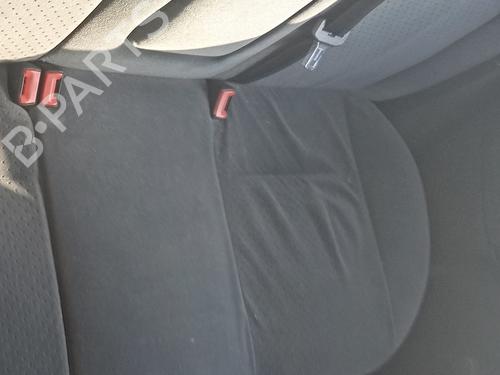 Rear seat FORD FOCUS I Saloon (DFW) 1.6 16V | BP28296466C17 
