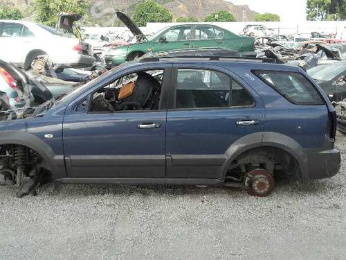 Maniglia interna posteriore sinistra KIA SORENTO I (JC) 2.5 CRDi (140 hp) 16234361