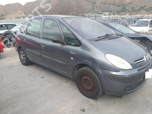Scheinwerfer links CITROËN XSARA PICASSO (N68) 1.6 16V | BP15676542C28 